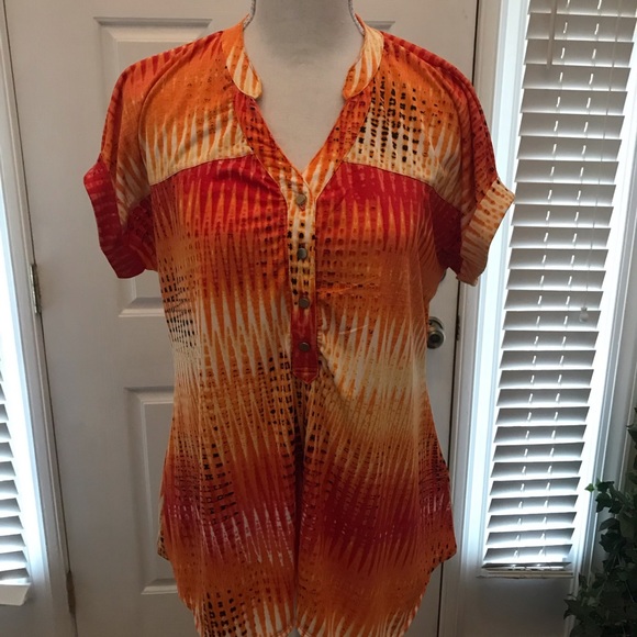 New Directions Top ⭐️ - Picture 3 of 5